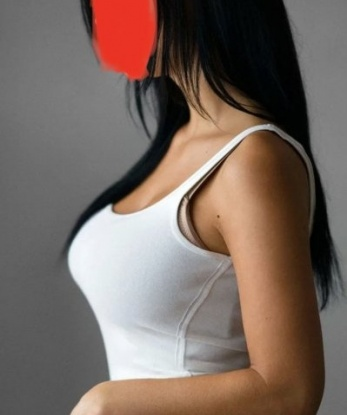 Яркая и похотливая красотка готова погрузить тебя в мир страсти и наслаждения. В моих объятиях ты почувствуешь себя королем, воплощение твоих самых смелых желаний и фантазий. Позволь себе быть счастливым! 7213, 30 лет